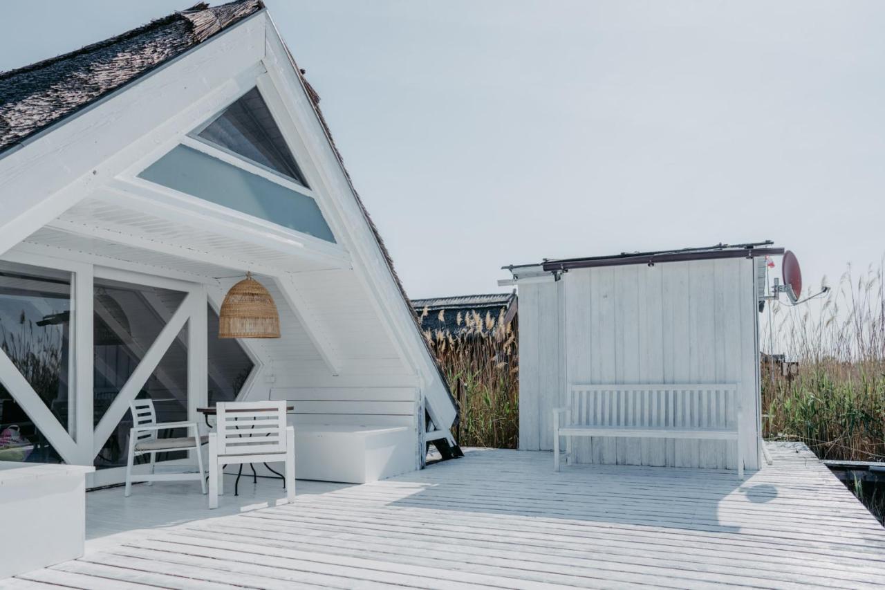 Seehuette Neusiedlersee - Strandhaus, Elektroboot Inklusive Руст Экстерьер фото