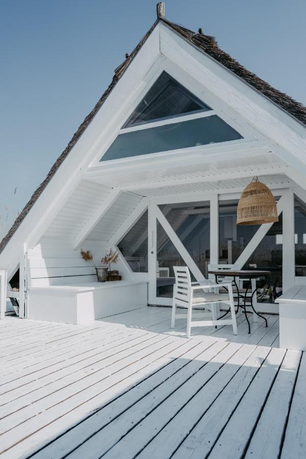 Seehuette Neusiedlersee - Strandhaus, Elektroboot Inklusive Руст Экстерьер фото