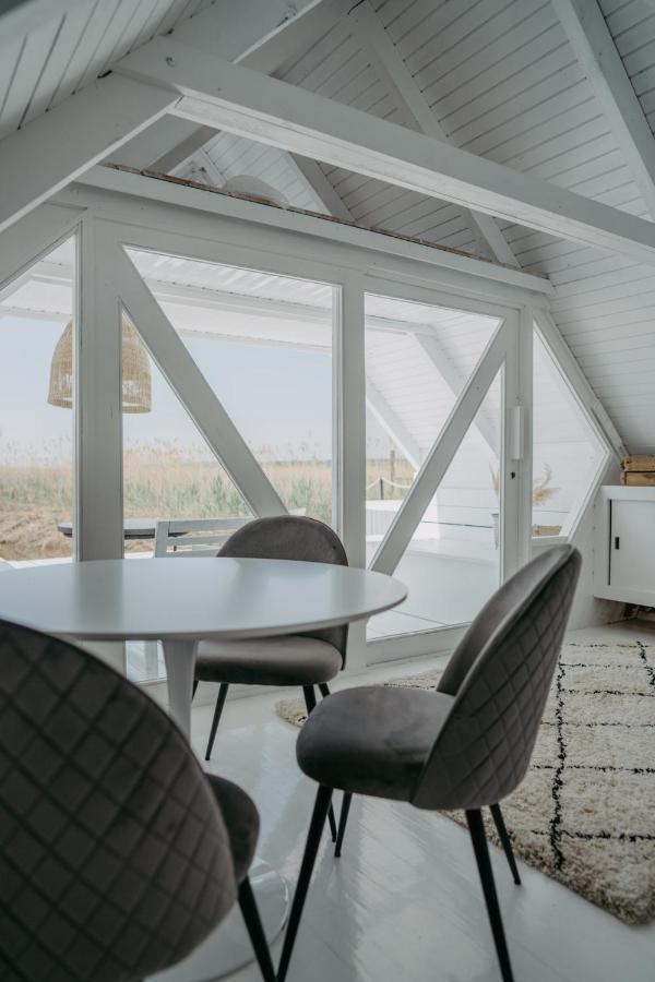 Seehuette Neusiedlersee - Strandhaus, Elektroboot Inklusive Руст Экстерьер фото